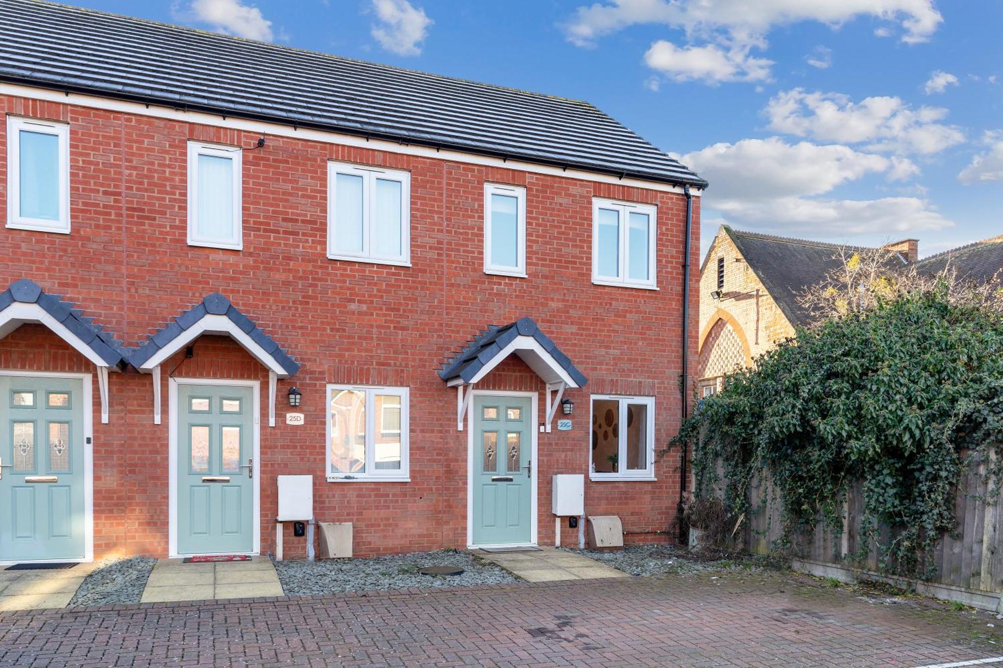 Last-minute Escape L Modern House Near Center Sleeps 6 With Free Parking L By Zen Nights Short Lets & Serviced Holiday home Leicester