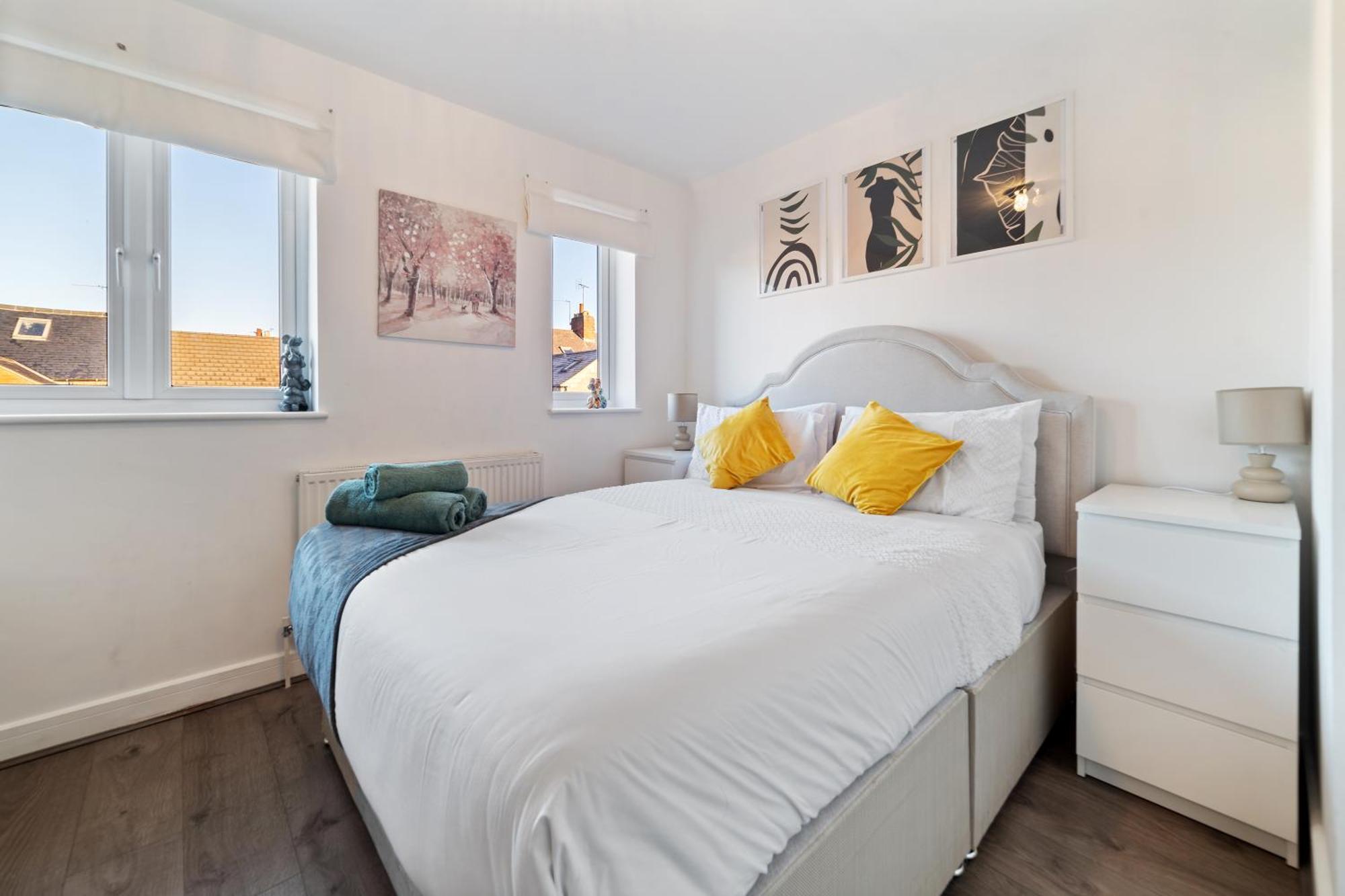 Last-minute Escape L Modern House Near Center Sleeps 6 With Free Parking L By Zen Nights Short Lets & Serviced Holiday home Leicester